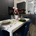 Ana דירה זאדאר