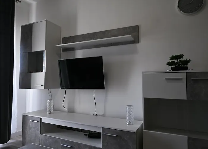 Ana Apartment *
